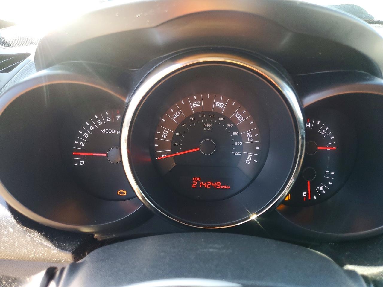 2011 KIA SOUL + photo 9