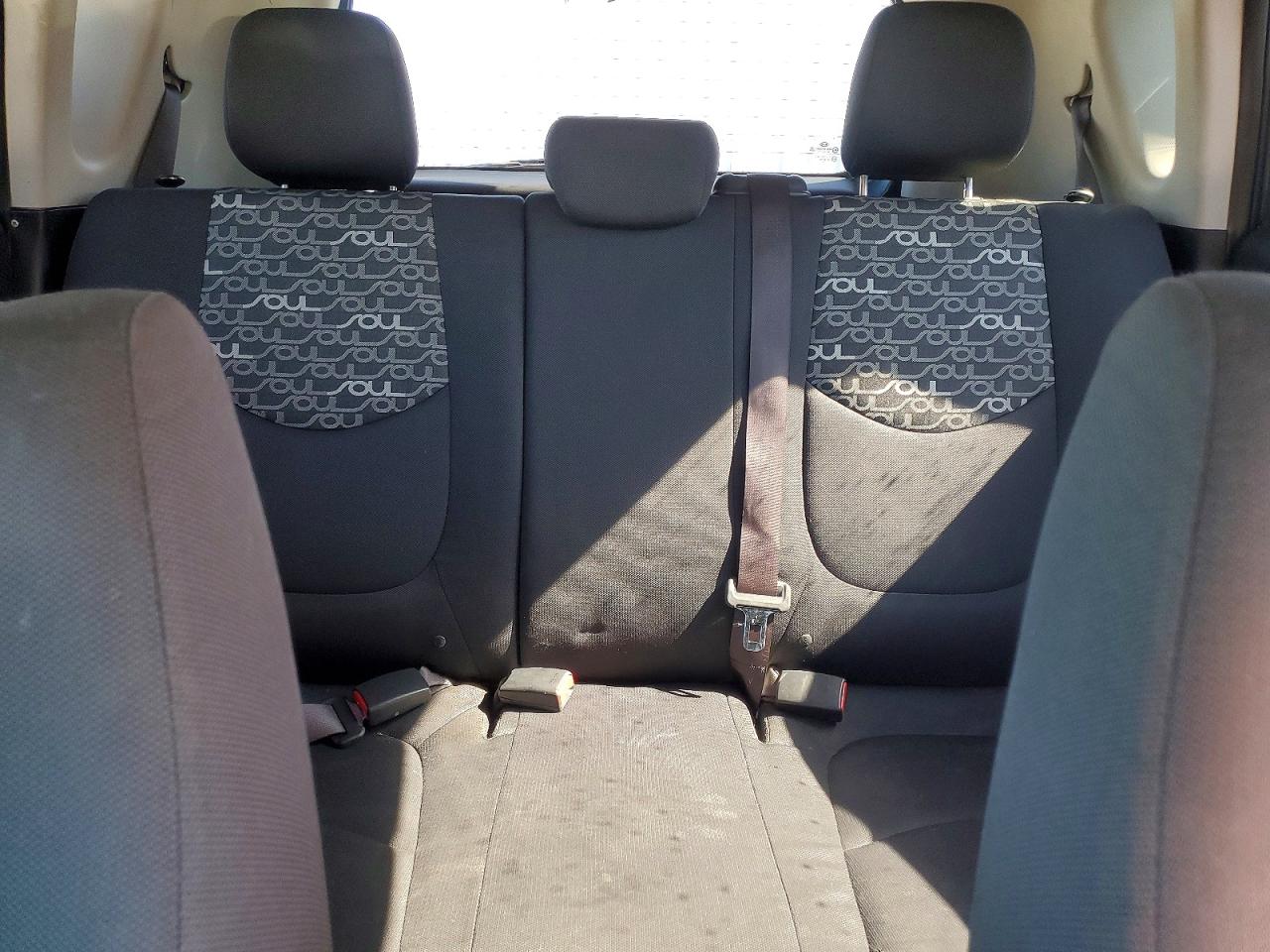 2011 KIA SOUL + photo 10