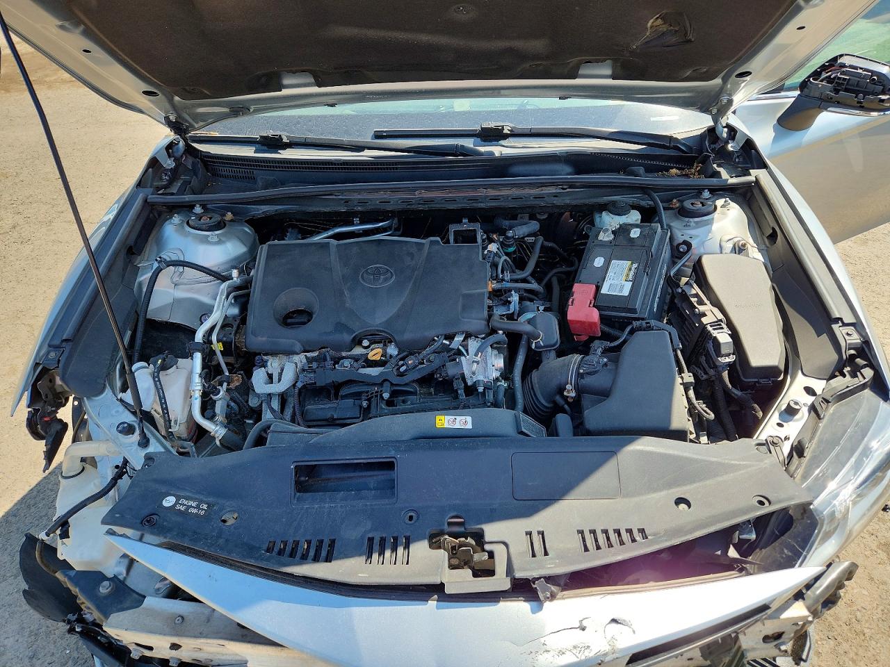 2021 TOYOTA CAMRY LE photo 31