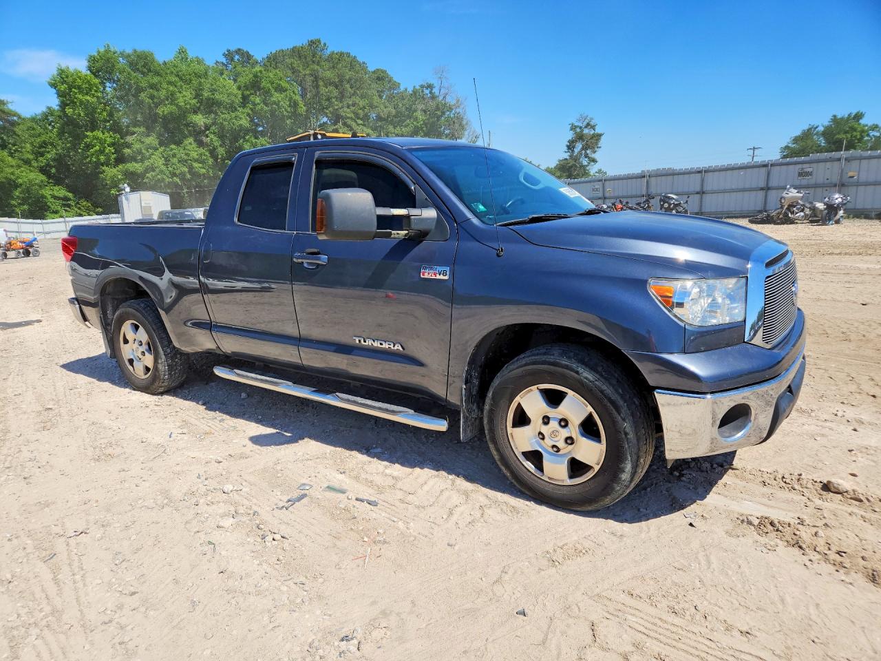 2010 TOYOTA TUNDRA DOUBLE CAB SR5 photo 10