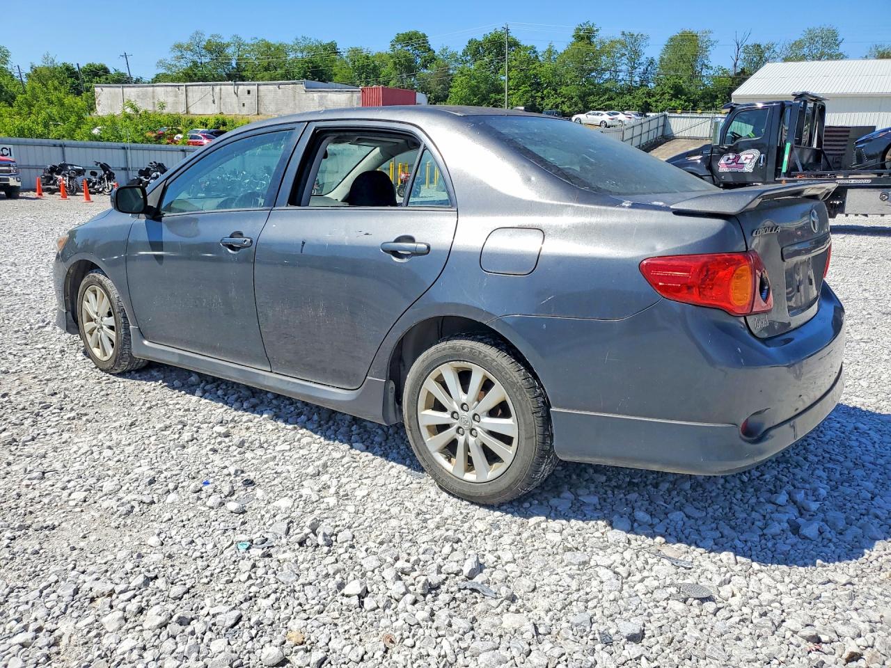 2010 TOYOTA COROLLA S photo 2