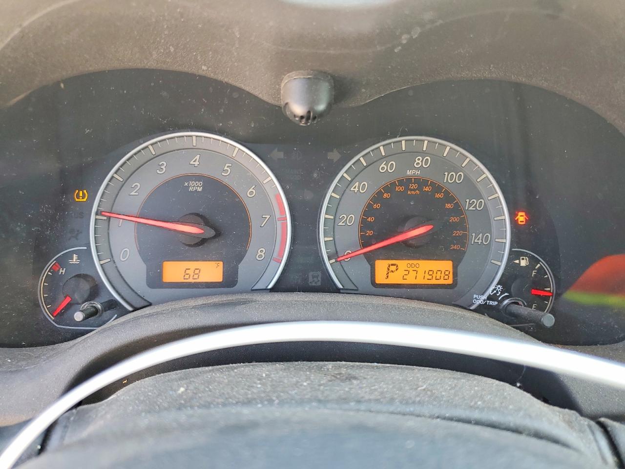 2010 TOYOTA COROLLA S photo 9