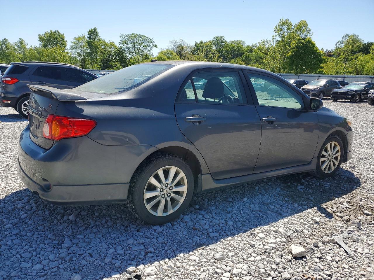 2010 TOYOTA COROLLA S photo 3