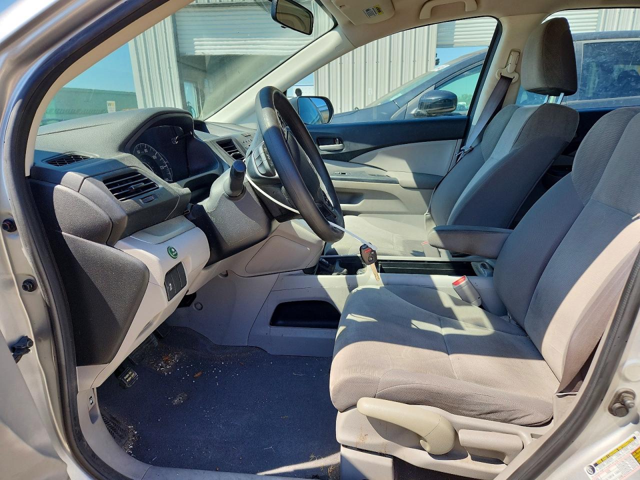 2013 HONDA CR-V LX photo 7