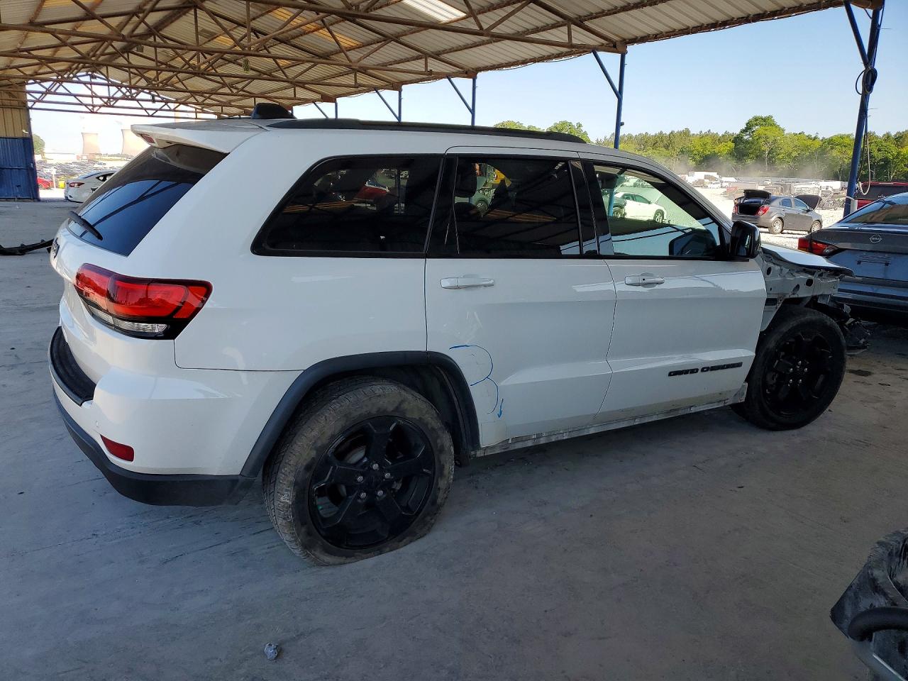 2019 JEEP GRAND CHEROKEE LAREDO photo 3