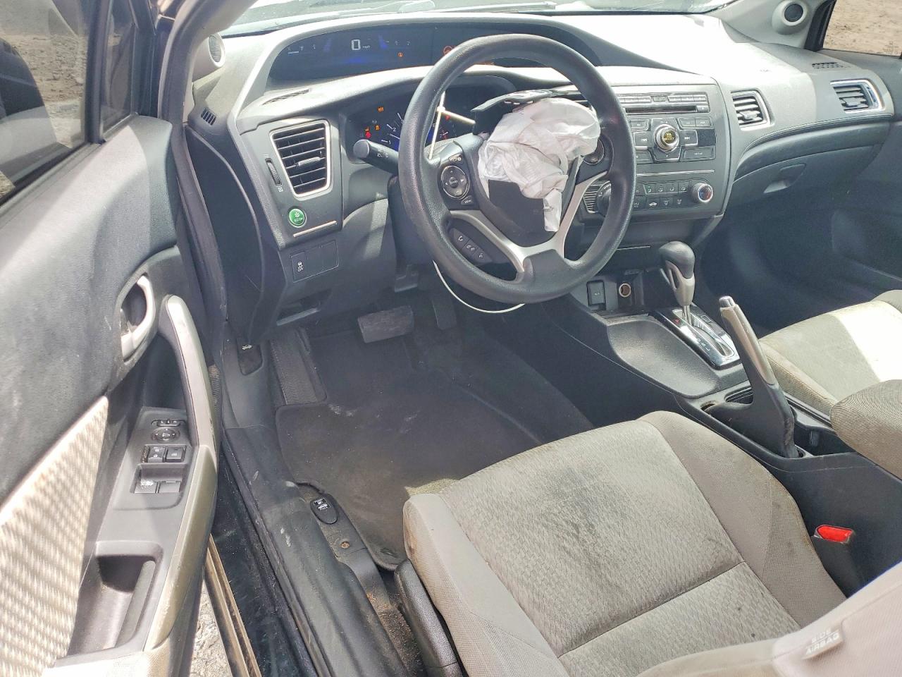 2015 HONDA CIVIC LX photo 22