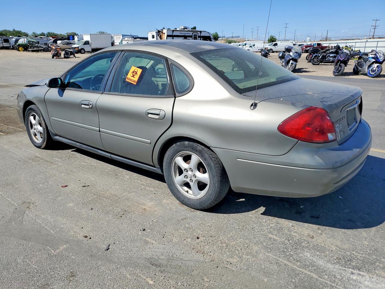 2003 FORD TAURUS SES photo 4