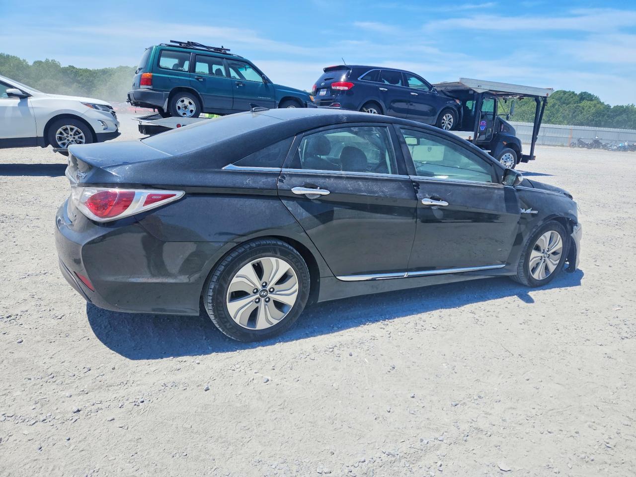 2013 HYUNDAI SONATA HYBRID photo 3