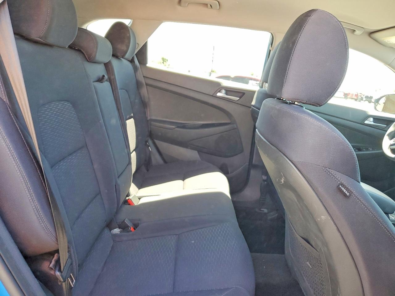 2020 HYUNDAI TUCSON SE photo 31