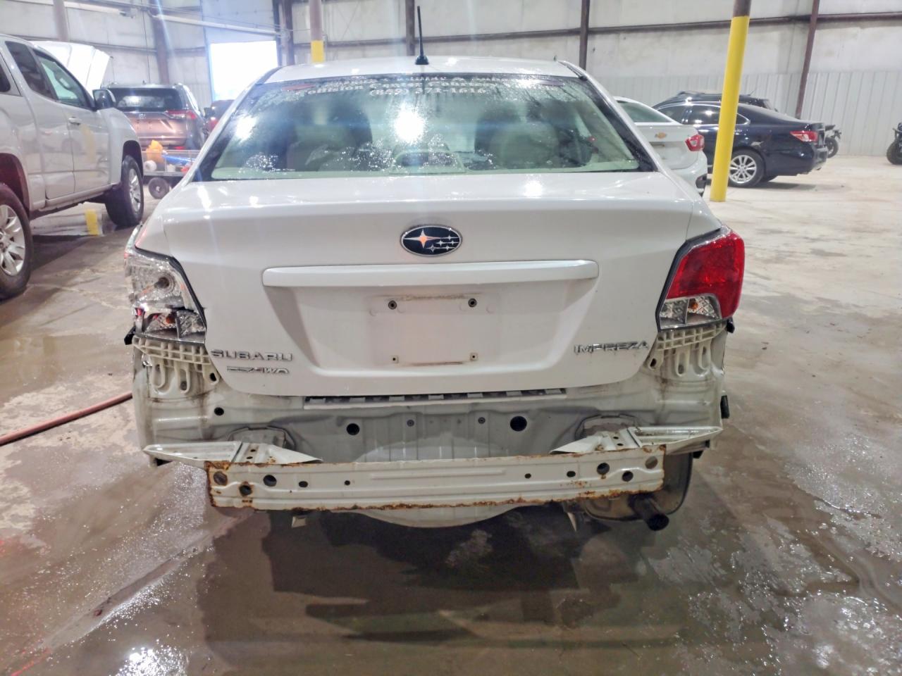 2014 SUBARU IMPREZA photo 11