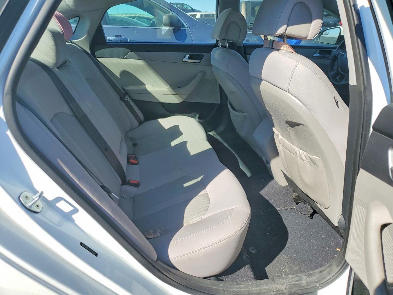 2016 HYUNDAI SONATA SE photo 28
