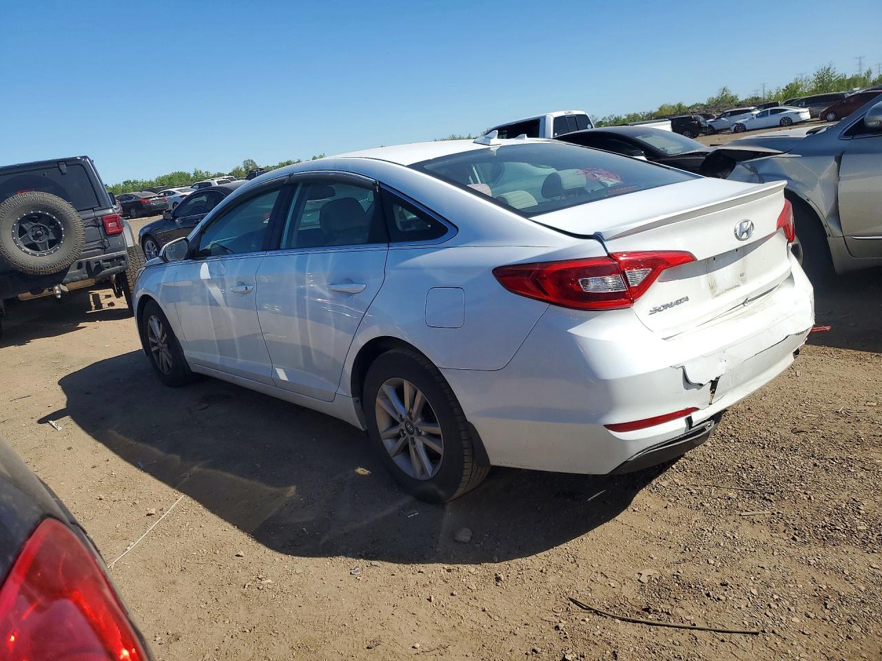 2016 HYUNDAI SONATA SE photo 4
