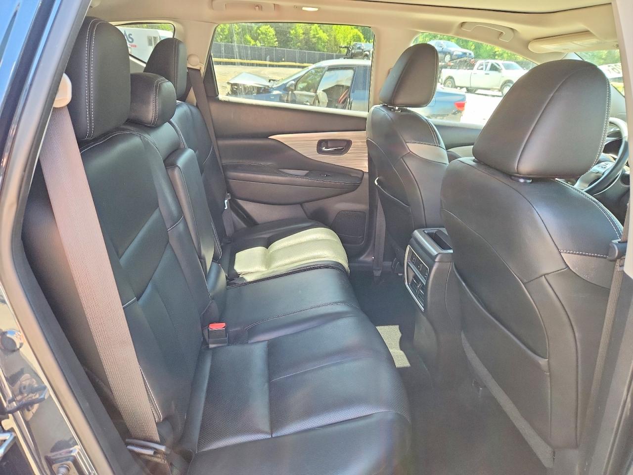 2018 NISSAN MURANO SL photo 11