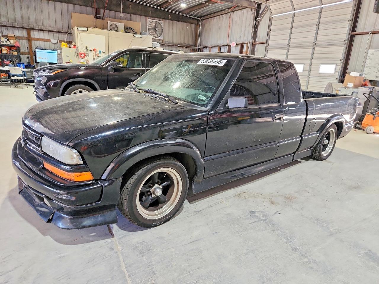 2002 CHEVROLET S TRUCK