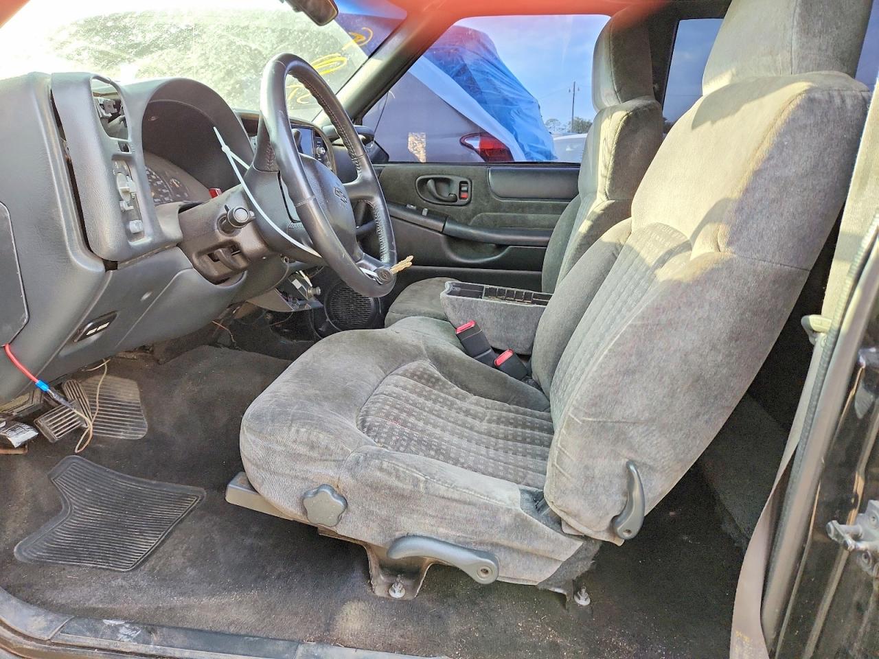 2002 CHEVROLET S TRUCK S10 photo 7