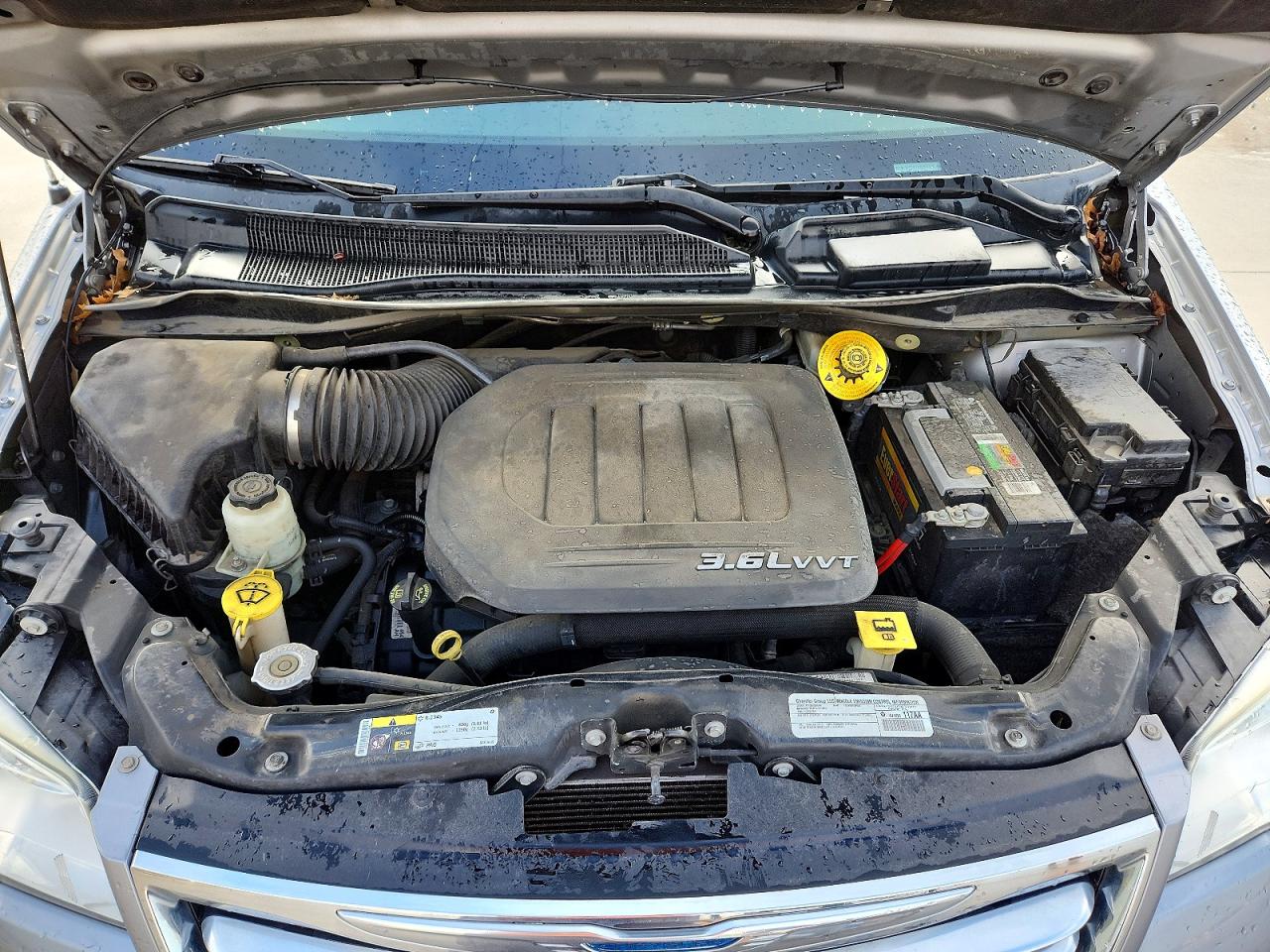 2015 CHRYSLER TOWN & COUNTRY TOURING photo 23
