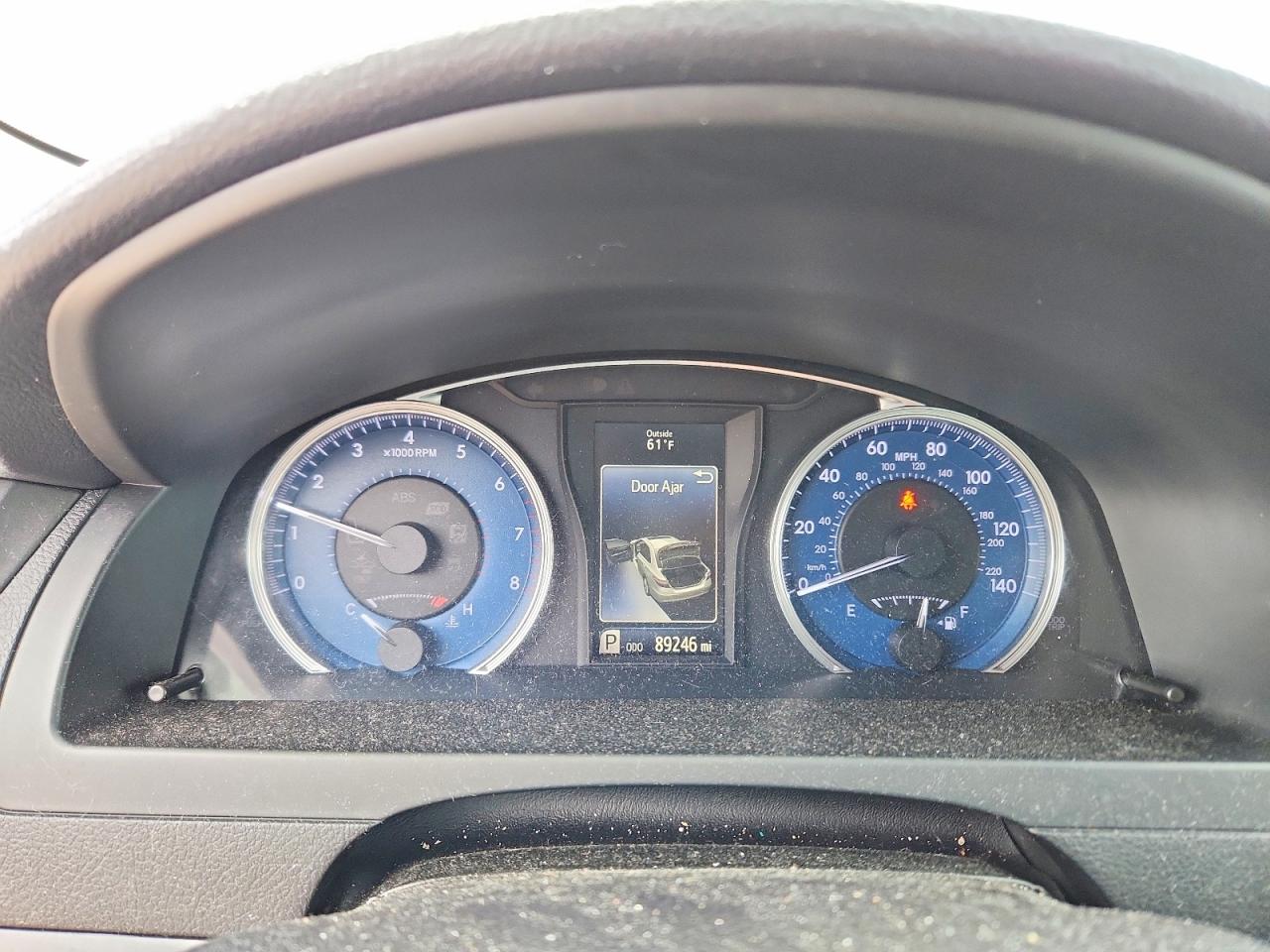 2017 TOYOTA CAMRY LE photo 17
