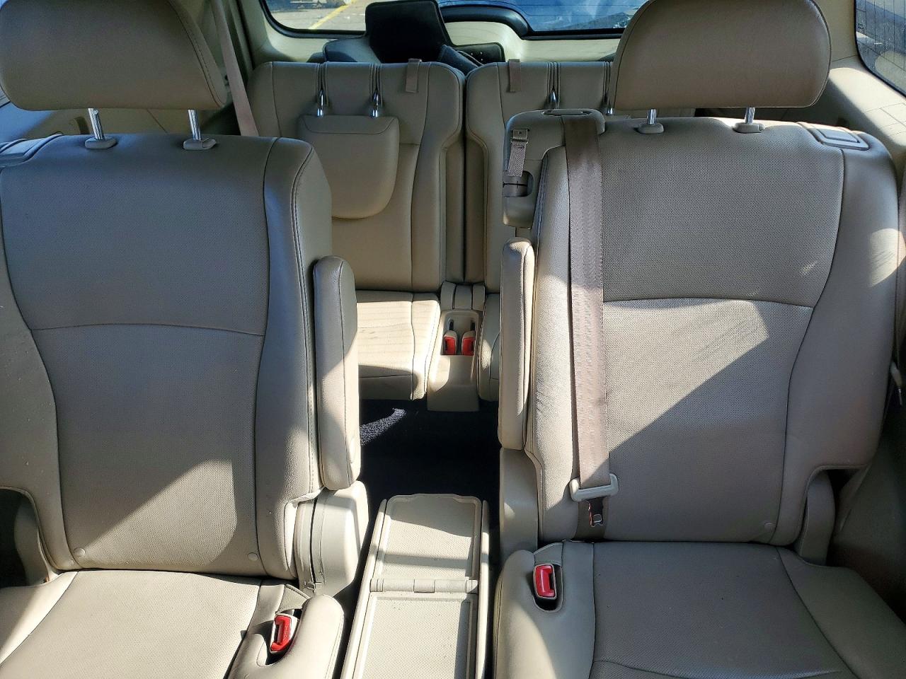 2013 TOYOTA HIGHLANDER LIMITED photo 19