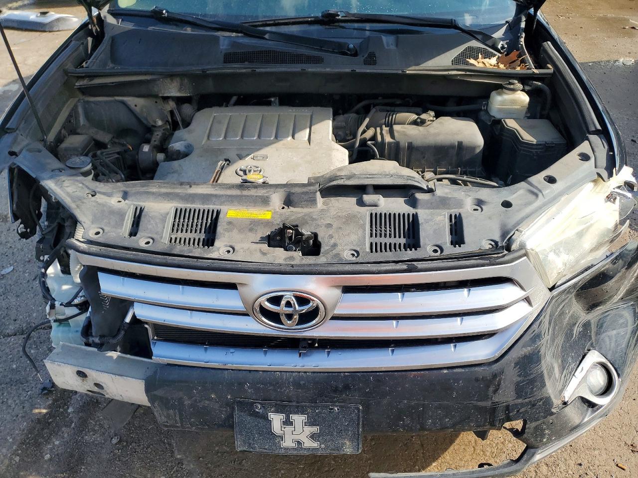 2013 TOYOTA HIGHLANDER LIMITED photo 23