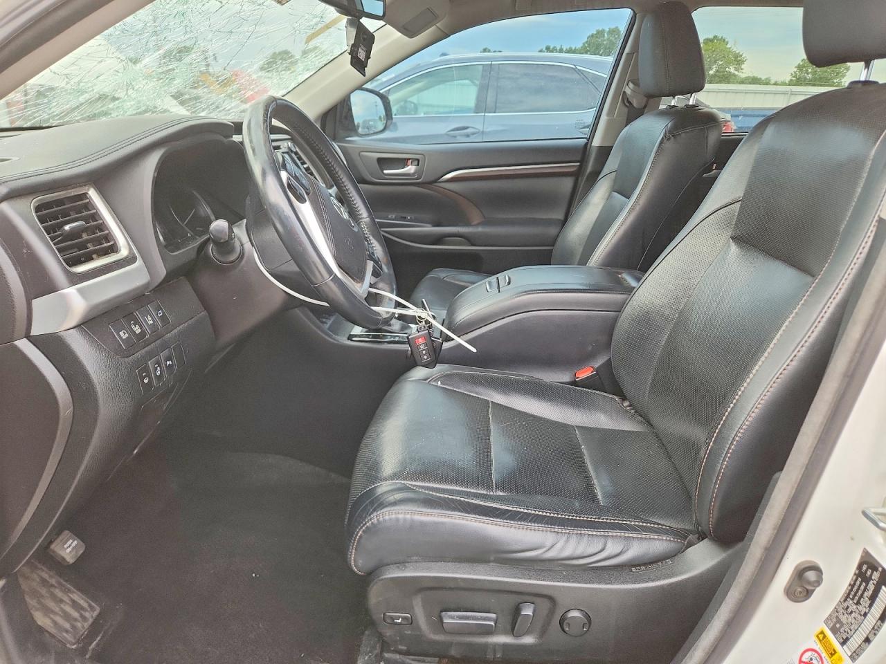 2016 TOYOTA HIGHLANDER LIMITED PLATINUM photo 7