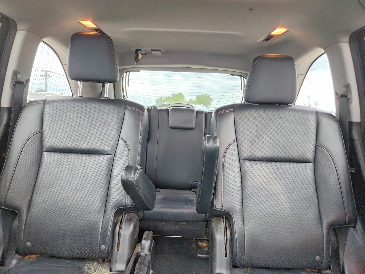 2016 TOYOTA HIGHLANDER LIMITED PLATINUM photo 10