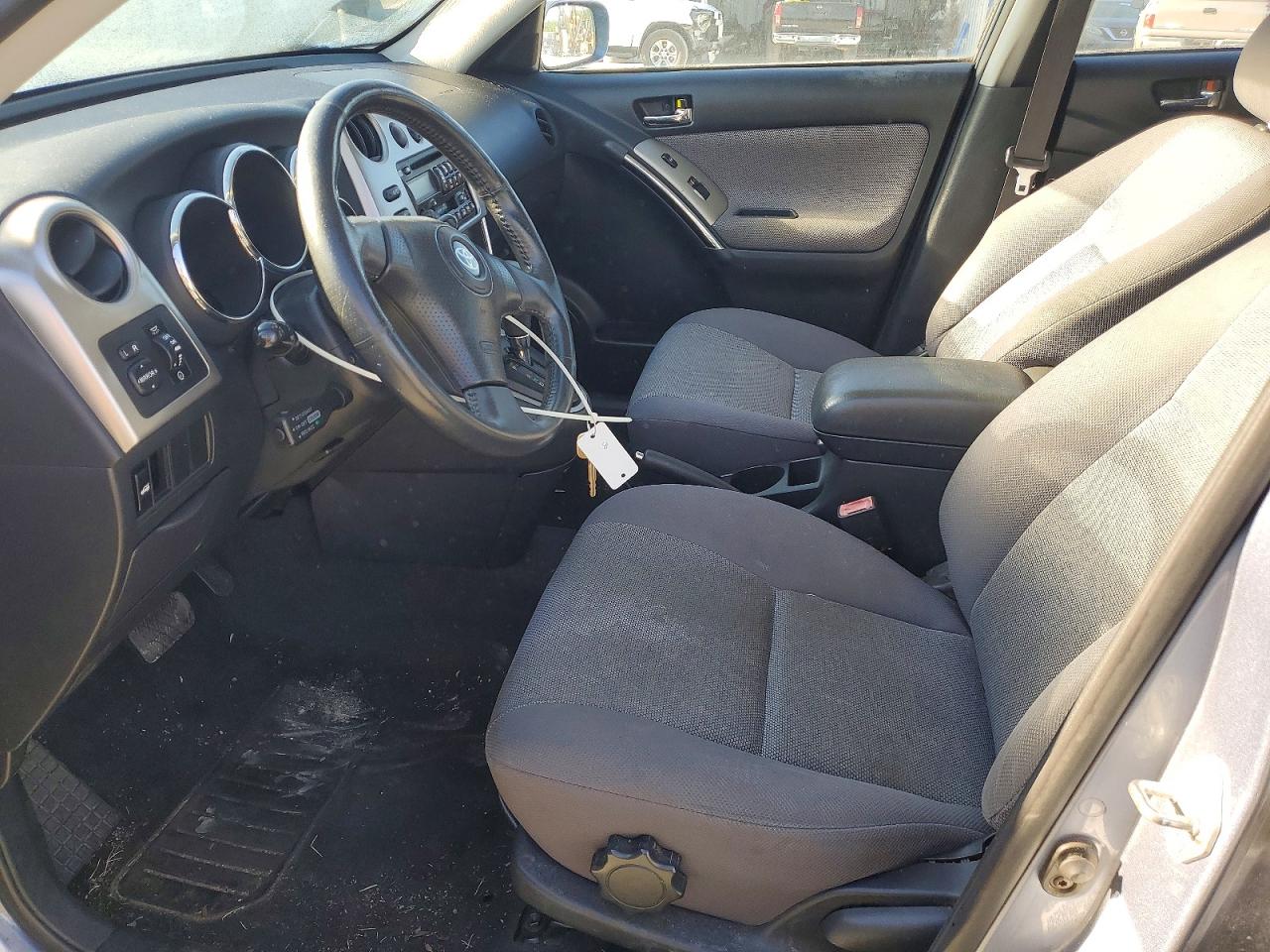 2003 TOYOTA COROLLA MATRIX XR photo 7