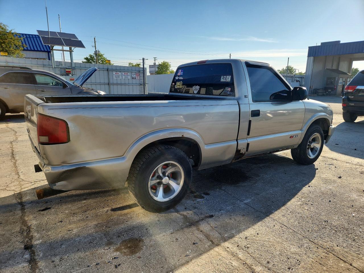 2001 CHEVROLET S TRUCK S10 photo 5