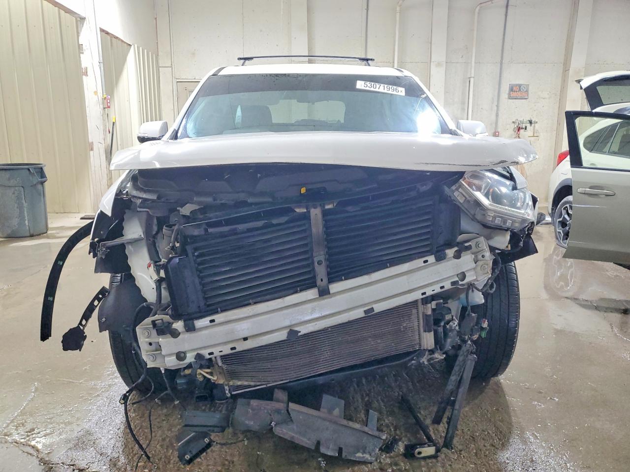 2019 CHEVROLET TRAVERSE LT photo 9