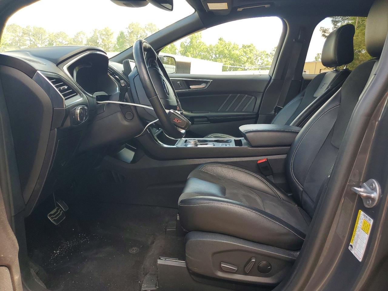 2021 FORD EDGE ST photo 7