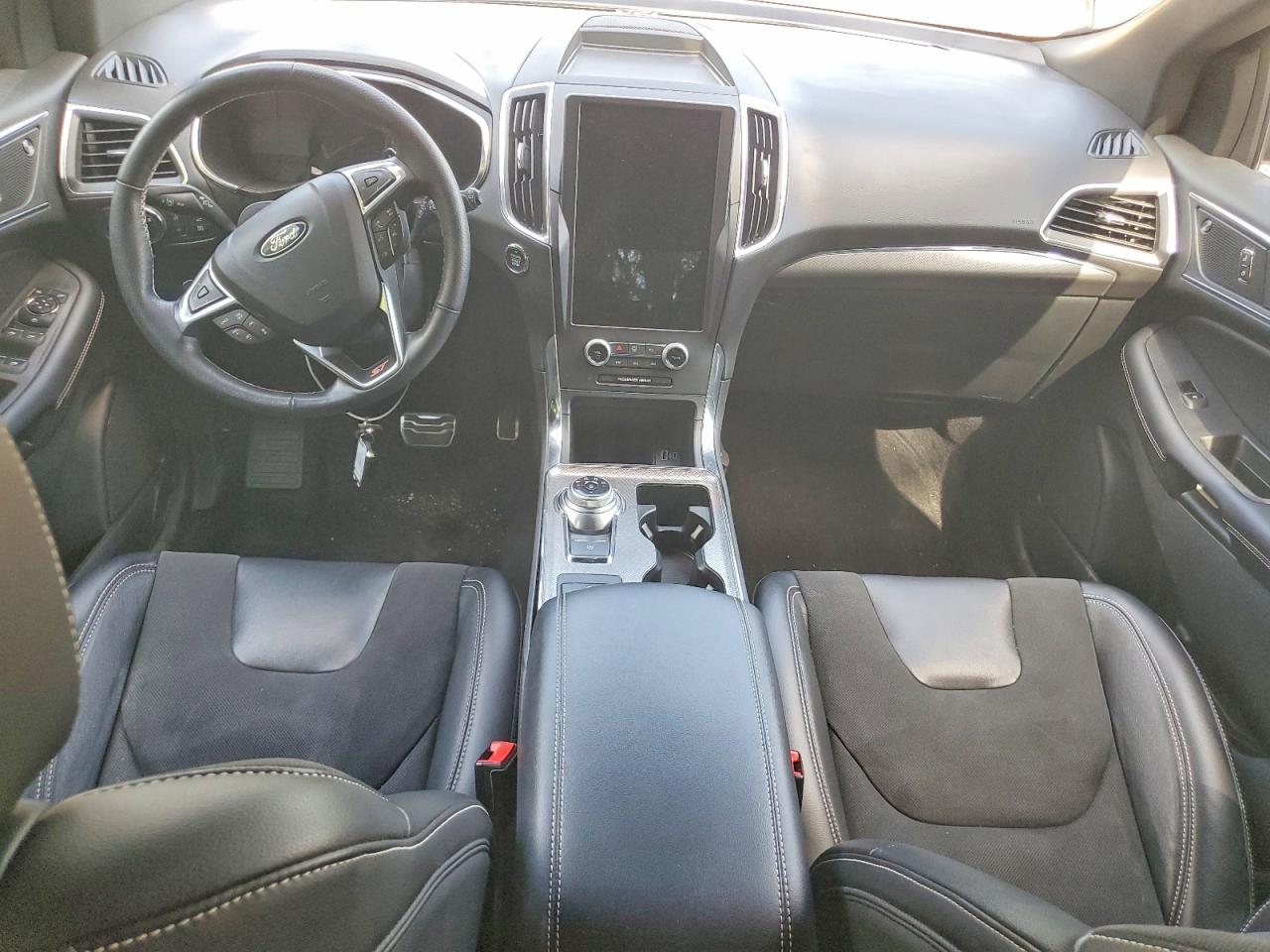2021 FORD EDGE ST photo 8