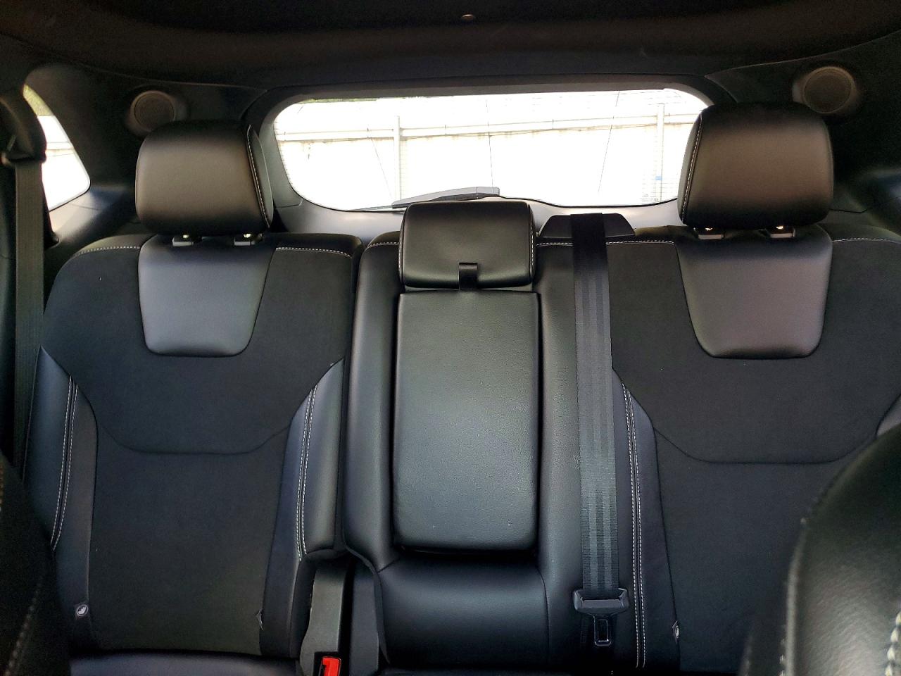 2021 FORD EDGE ST photo 10