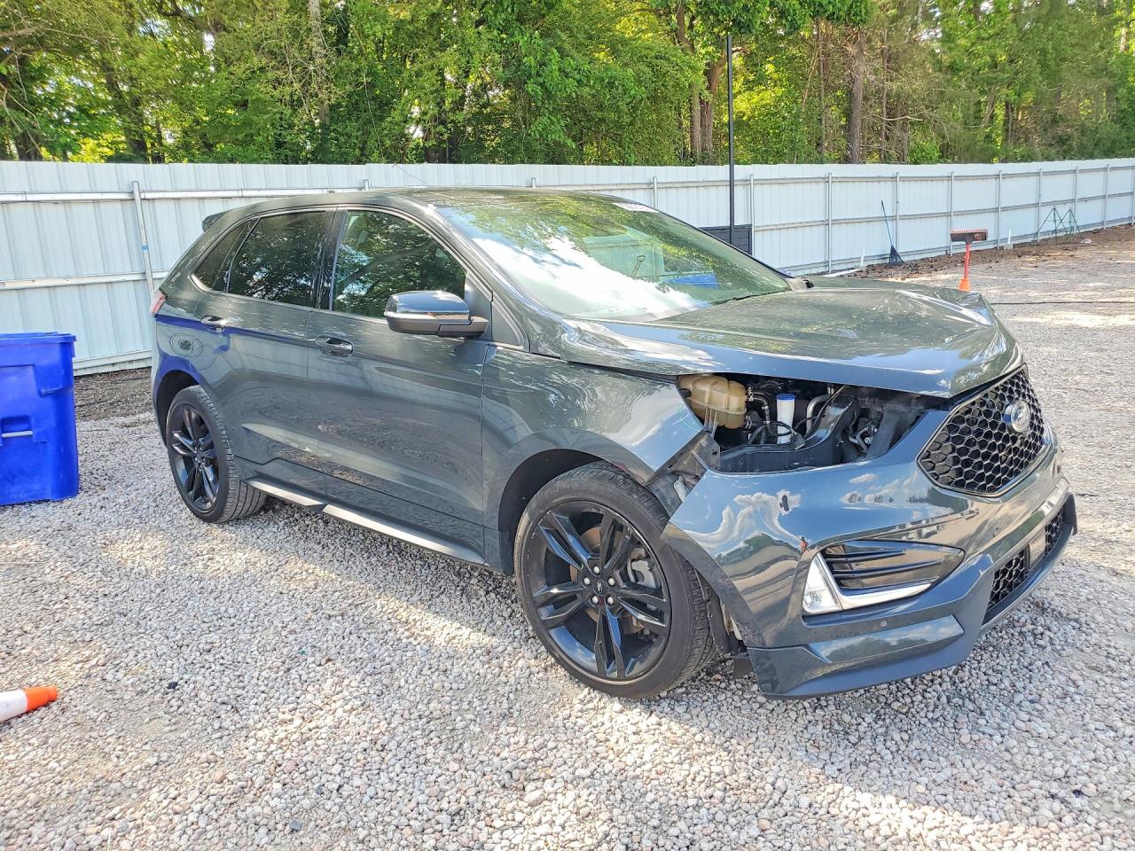 2021 FORD EDGE ST photo 4