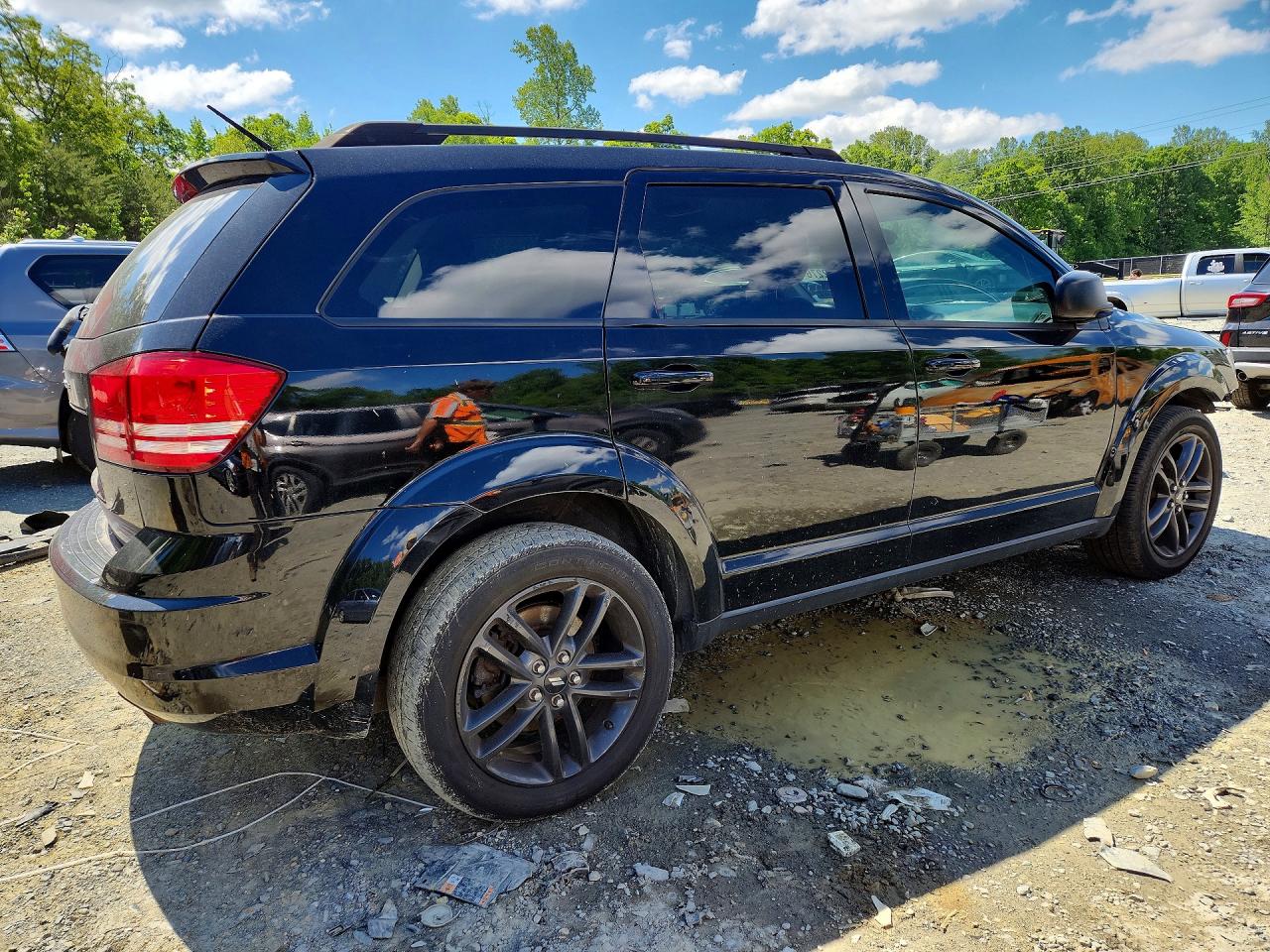 2018 DODGE JOURNEY SE photo 5