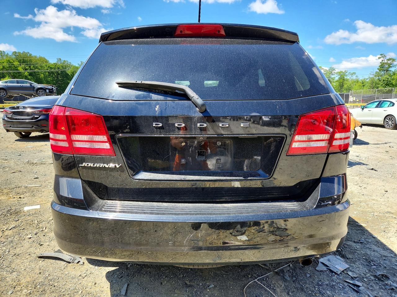 2018 DODGE JOURNEY SE photo 11