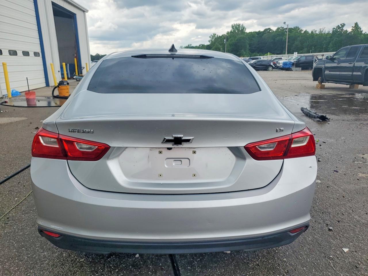2016 CHEVROLET MALIBU LS photo 6