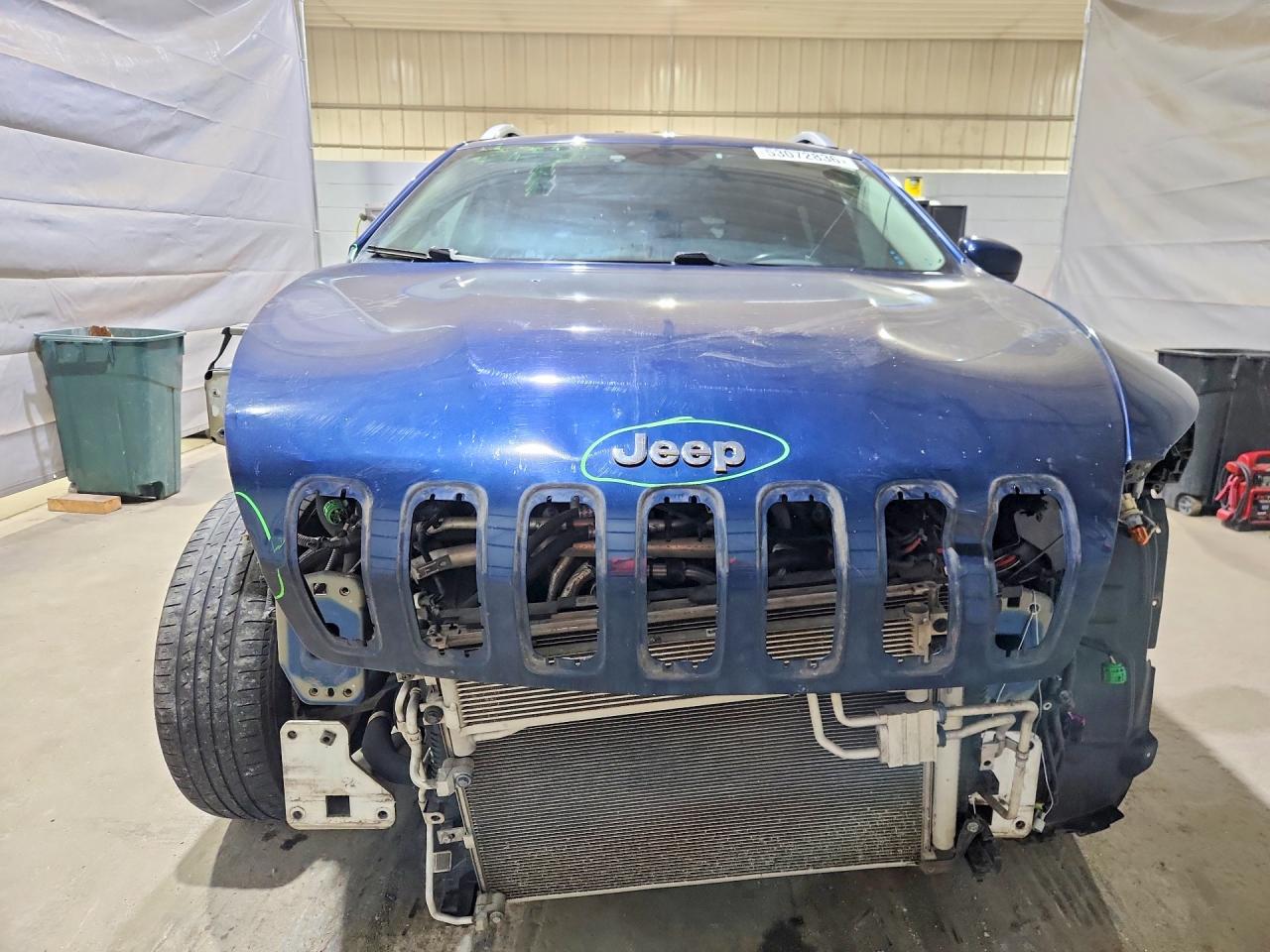2018 JEEP CHEROKEE LATITUDE PLUS photo 13