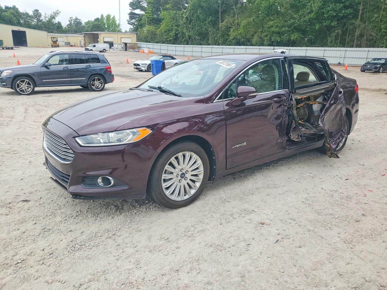 2013 FORD FUSION