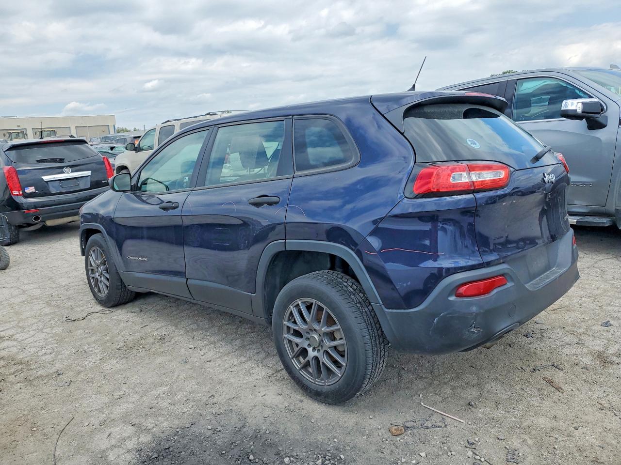 2014 JEEP CHEROKEE SPORT photo 3