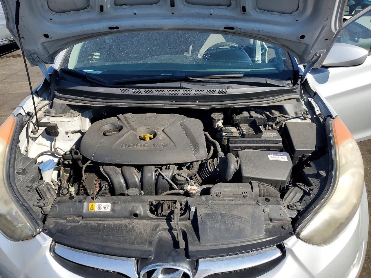 2013 HYUNDAI ELANTRA GLS photo 21