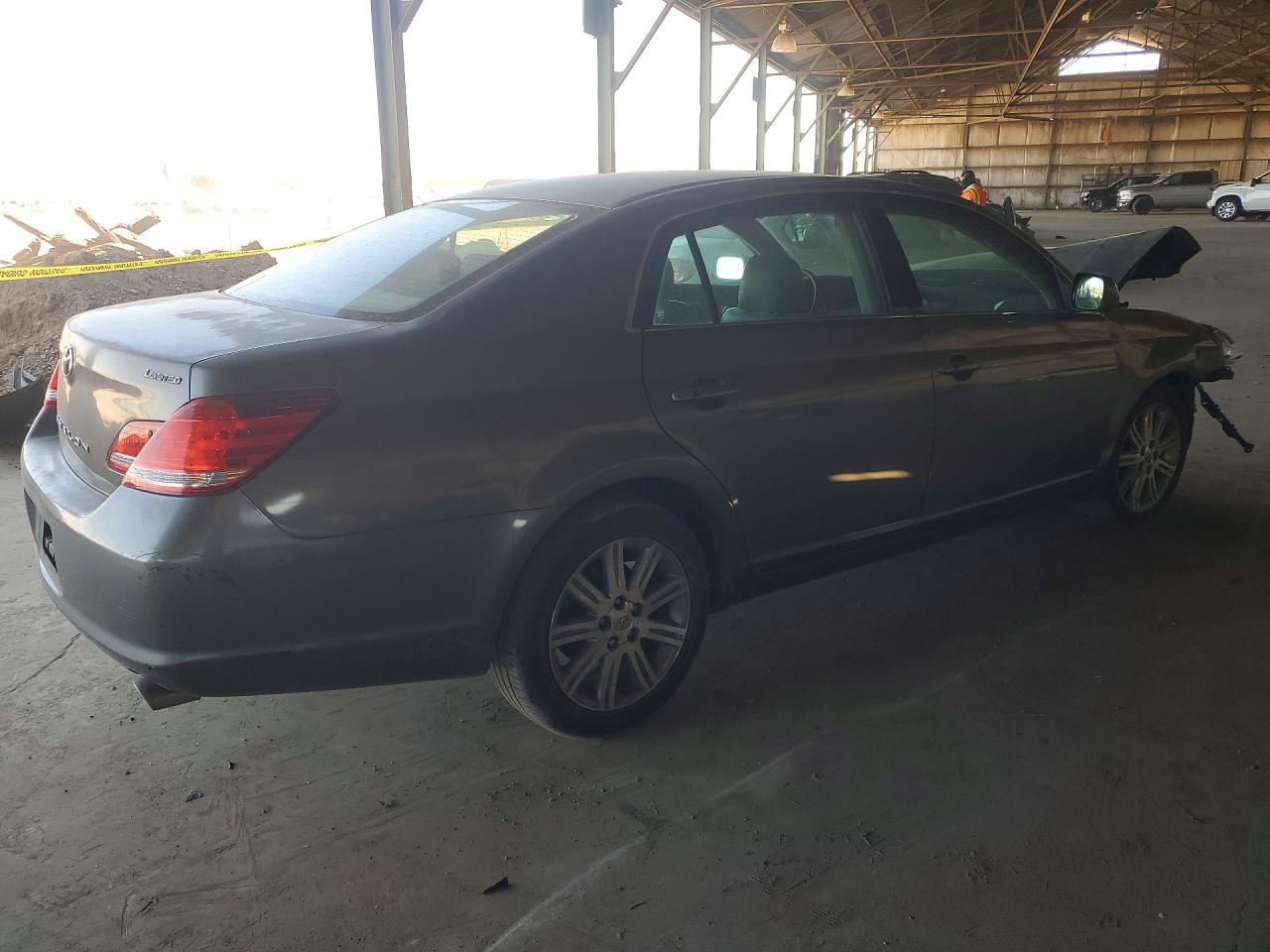 2005 TOYOTA AVALON LIMITED photo 7