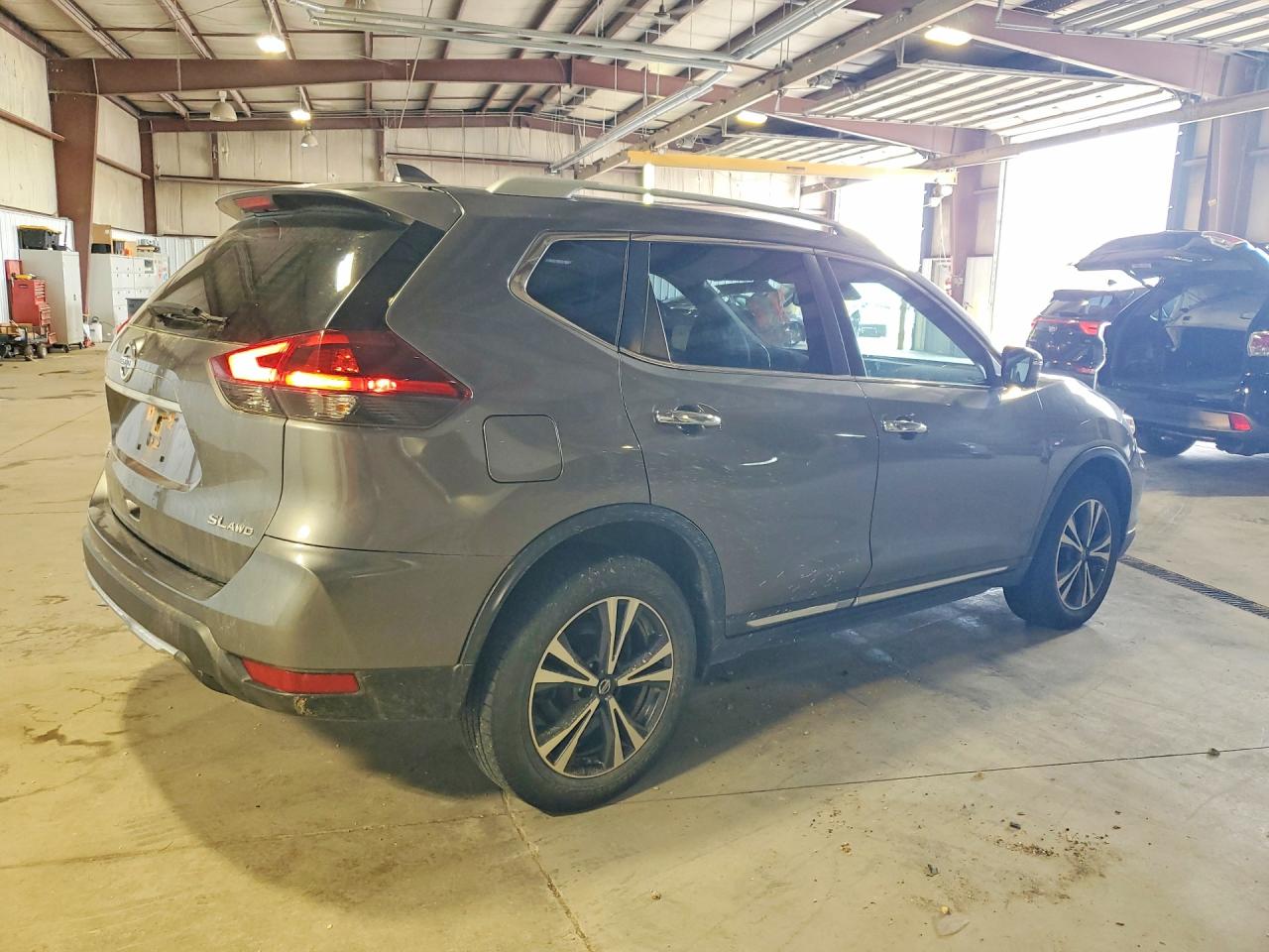 2018 NISSAN ROGUE SL photo 7