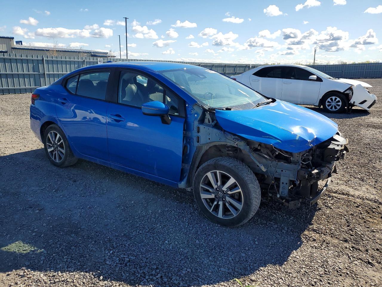 2021 NISSAN VERSA SV photo 10