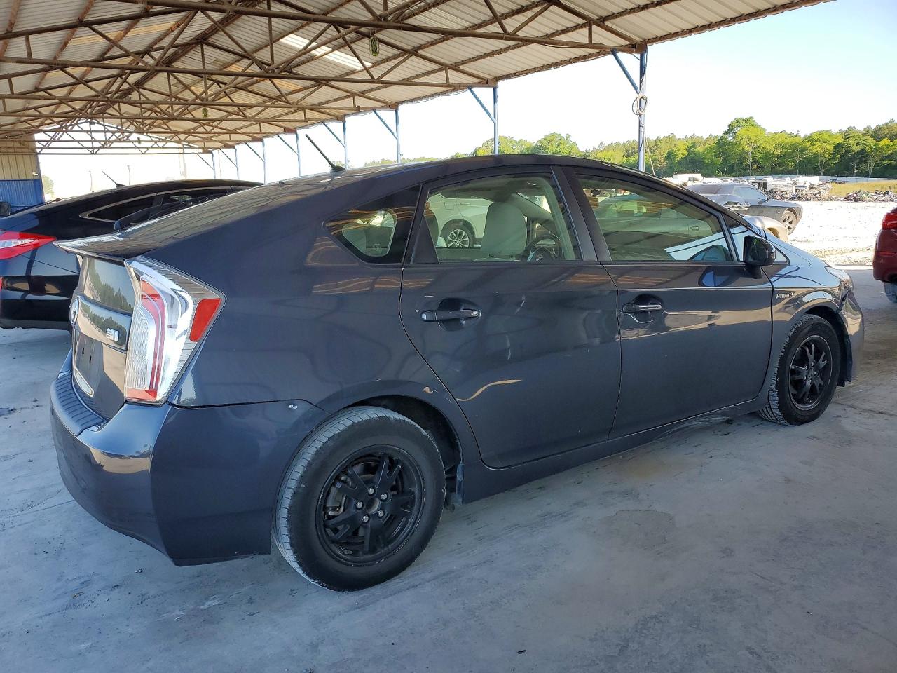 2013 TOYOTA PRIUS TWO photo 7