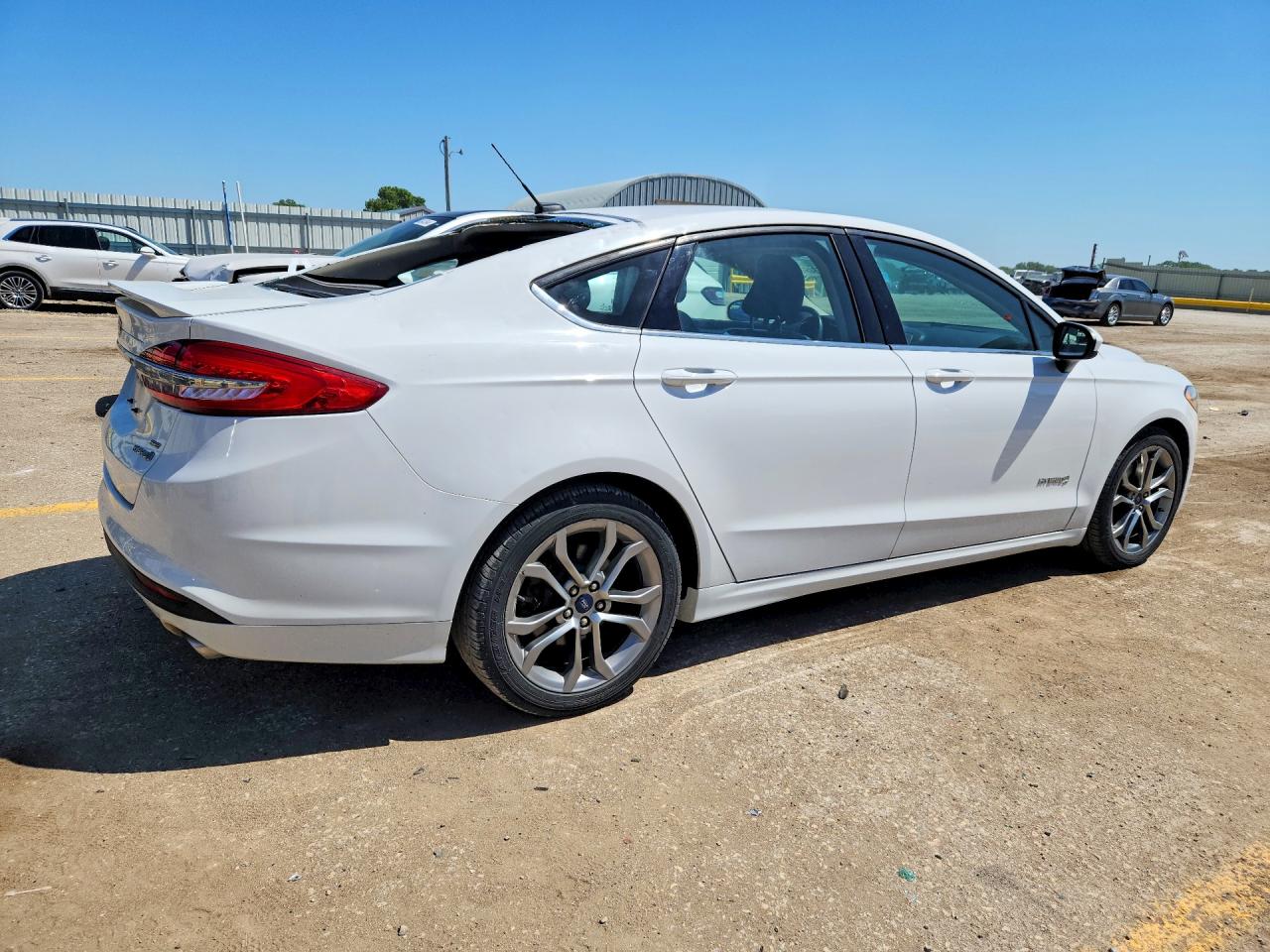 2017 FORD FUSION SE HYBRID photo 5
