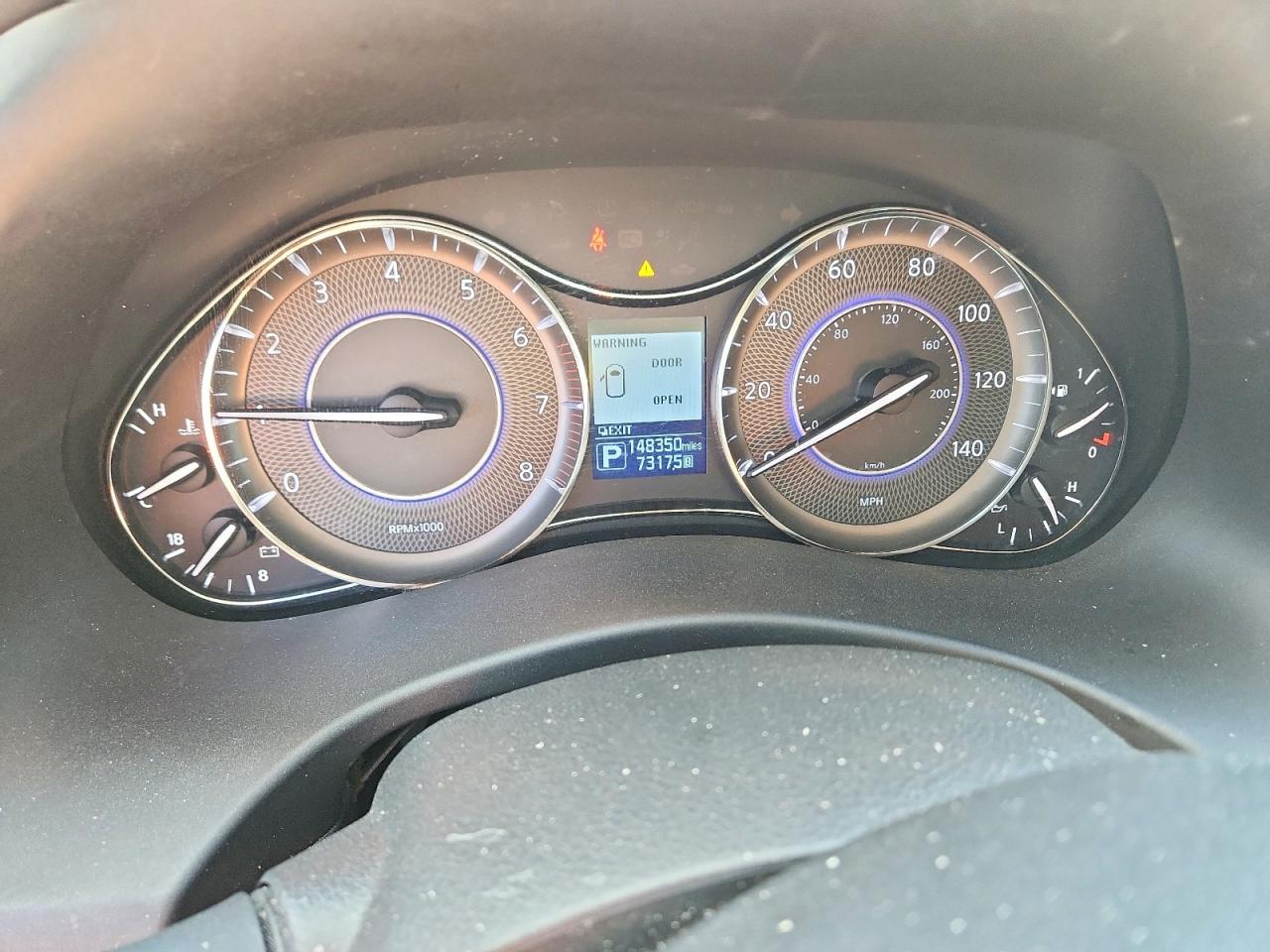 2018 INFINITI QX80 BASE photo 17