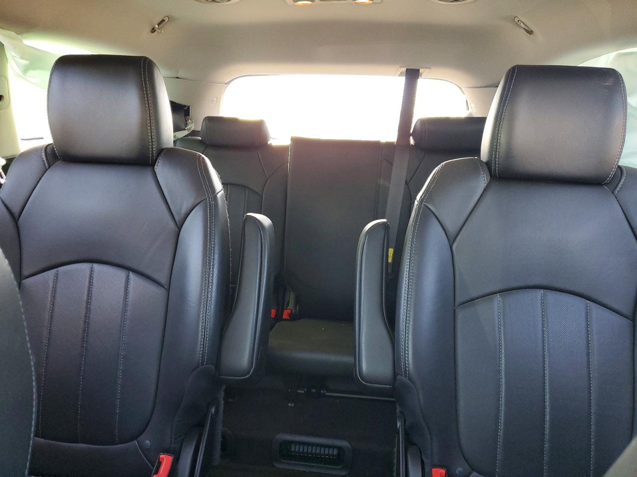 2014 BUICK ENCLAVE photo 19
