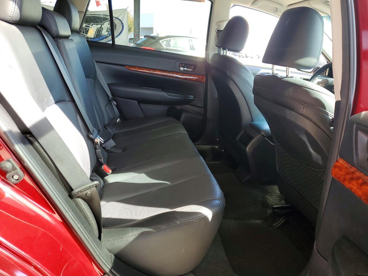 2012 SUBARU OUTBACK 3.6R LIMITED photo 28