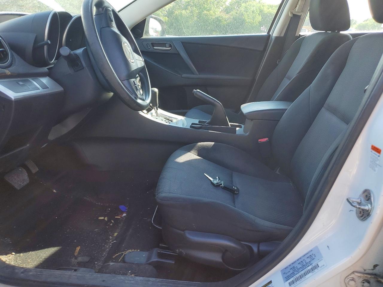 2010 MAZDA 3 I photo 19