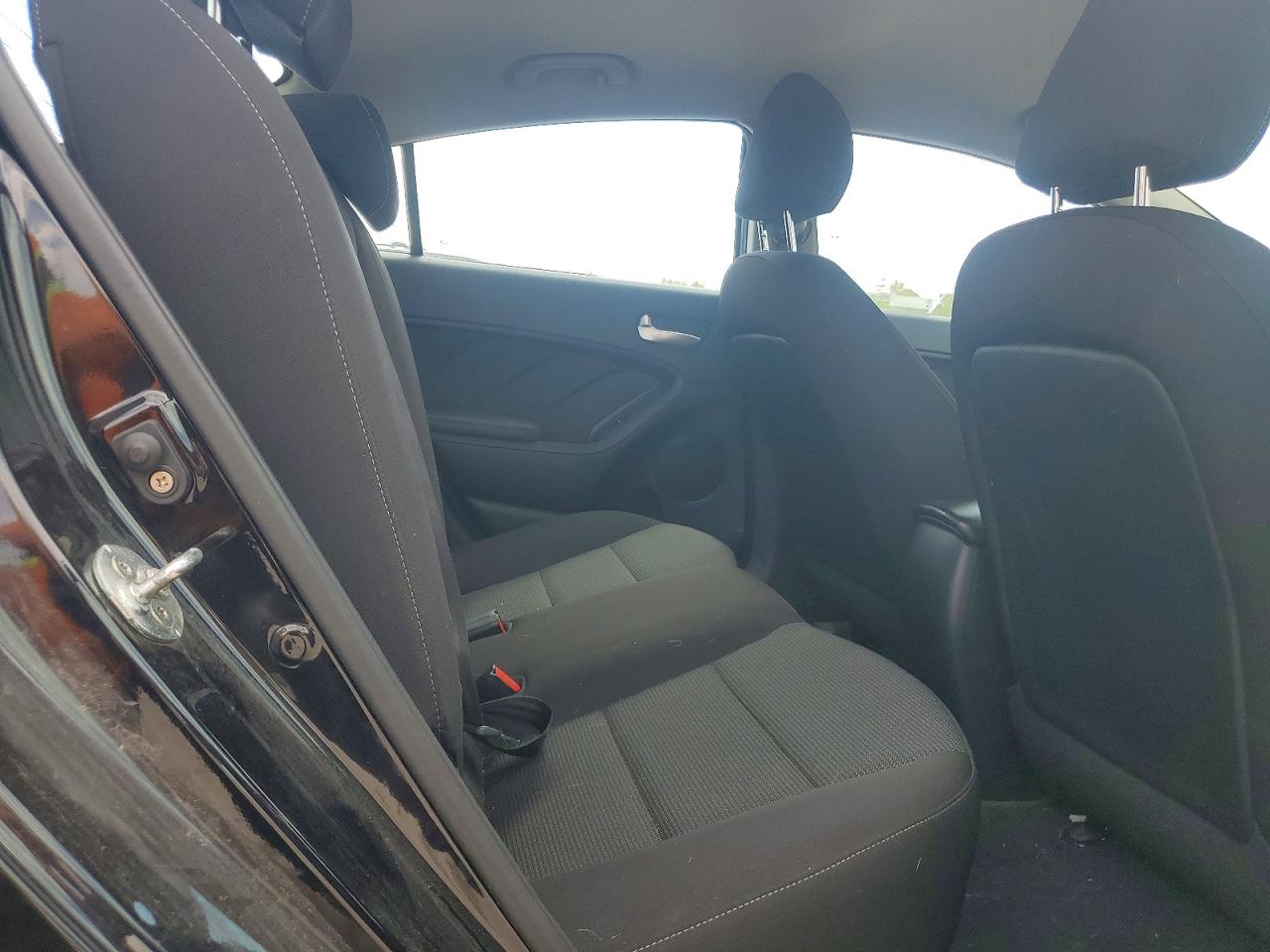 2018 KIA FORTE LX photo 10
