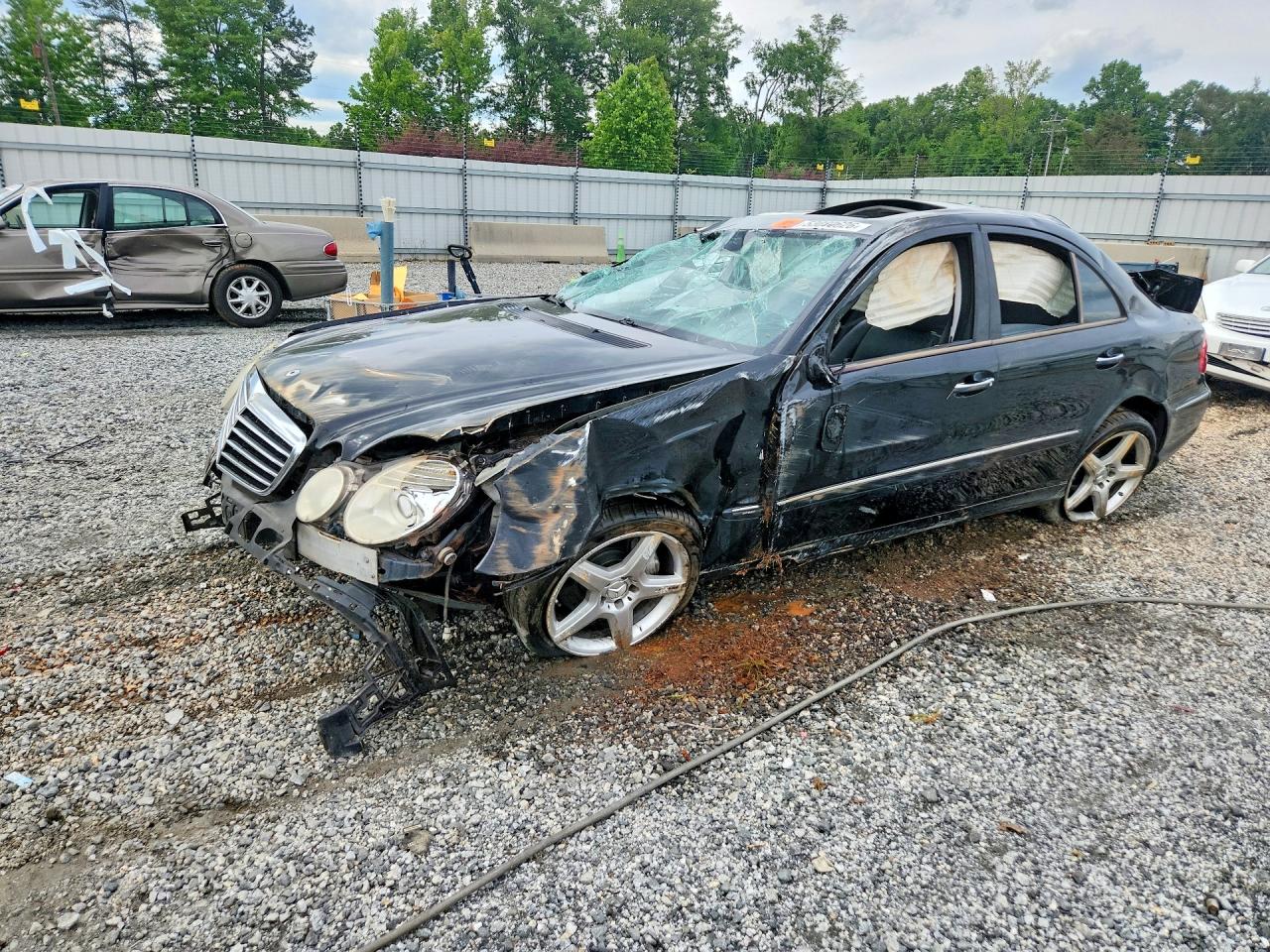 2009 MERCEDES-BENZ E